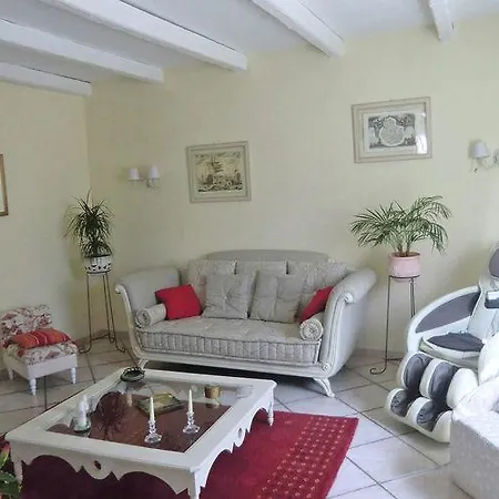 Coursan Villa *